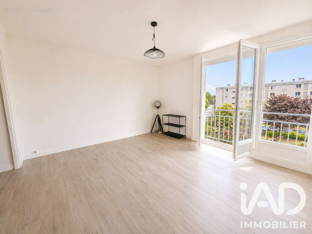 Appartement 62 m² à Reze  - photo 2