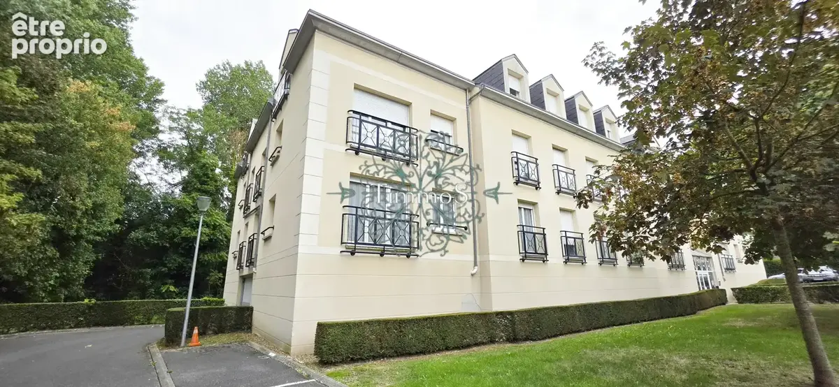 Beauvais — appartement t3 en dernier étage avec ascenseur, box et parking - photo 7