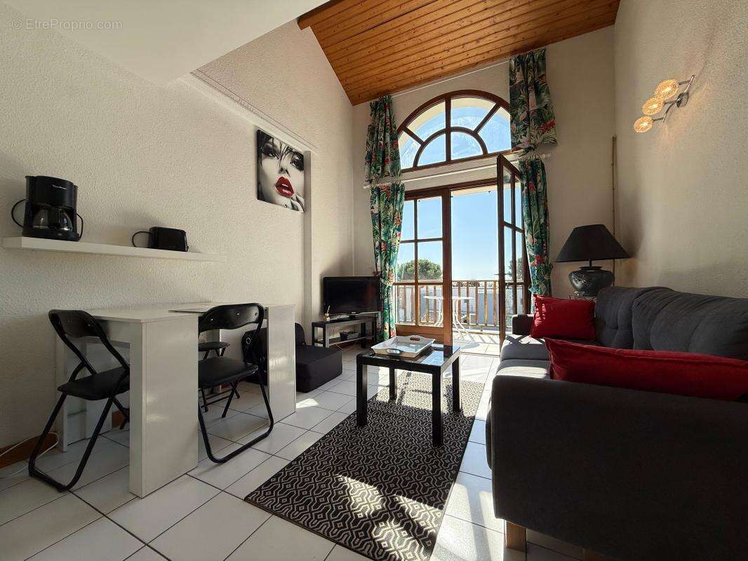 Appartement à VAUX-SUR-MER