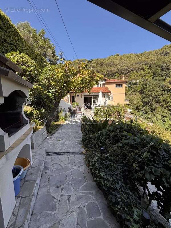 Maison à ROQUEBRUNE-CAP-MARTIN