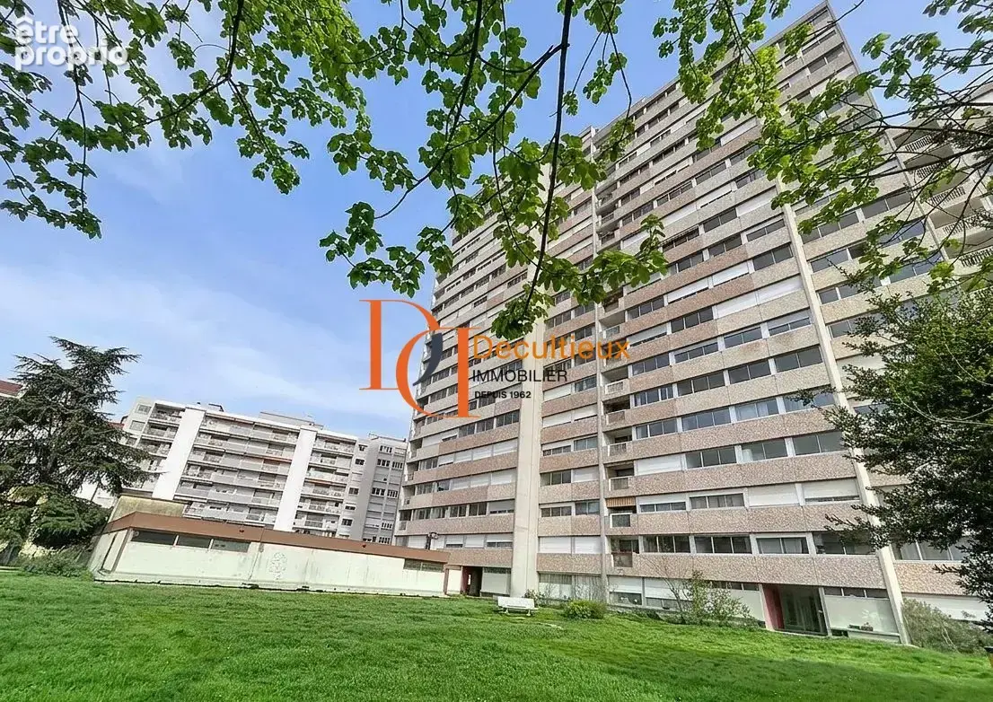 Appartement 82 m² à Villeurbanne  - photo 6