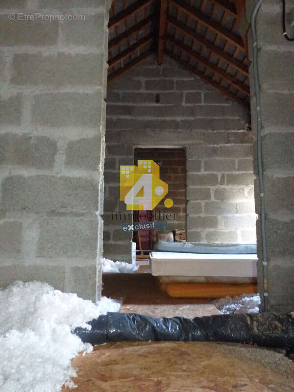 Maison à LA CHAPELLE-LAUNAY