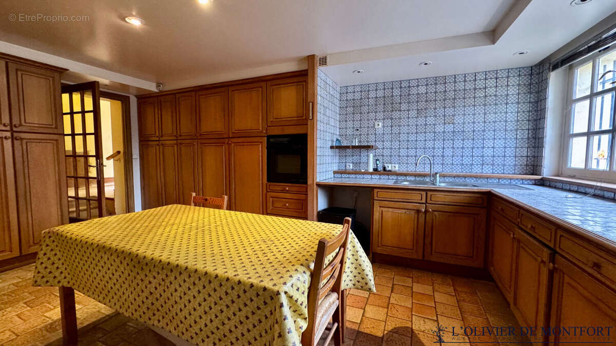 Maison à MONTFORT-L'AMAURY