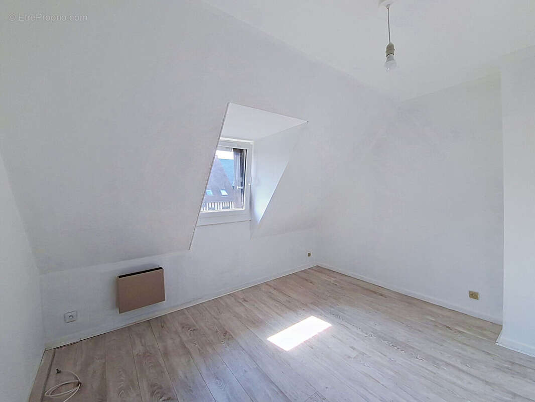 Cabourg - 3 pièce(s) - 50 m² Carrez - 57m² au sol - photo 7