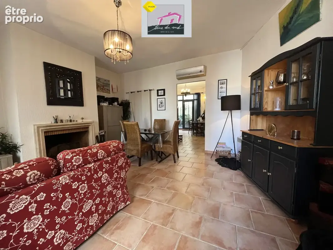 Maison à ESCALES