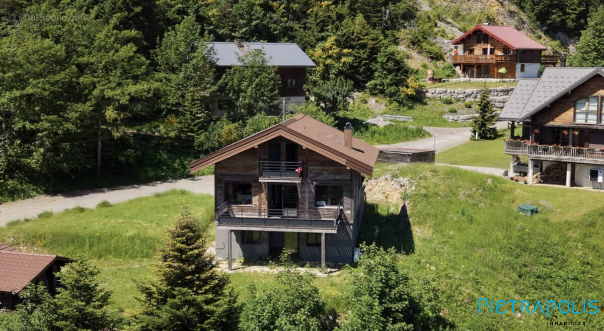 Maison à GEX