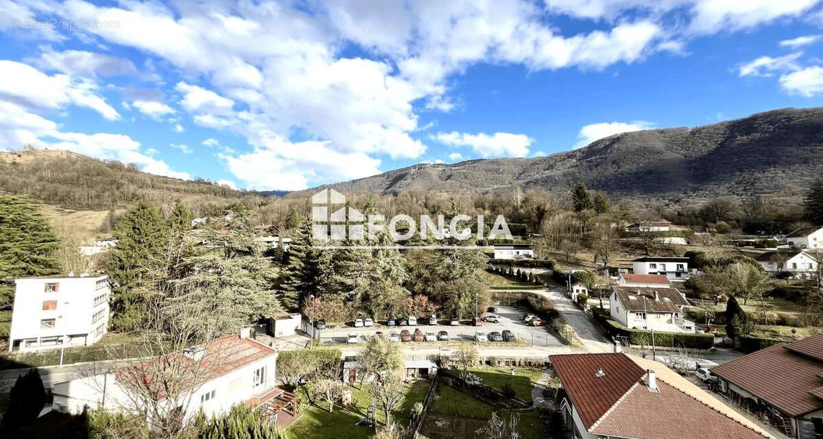 Appartement à VIZILLE