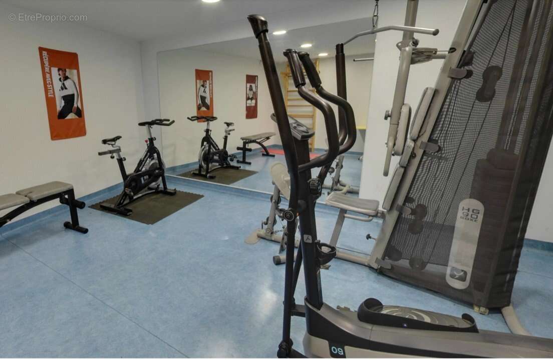 Appartement à MARSEILLE-6E