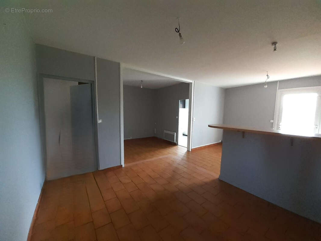 Maison à BRANNE