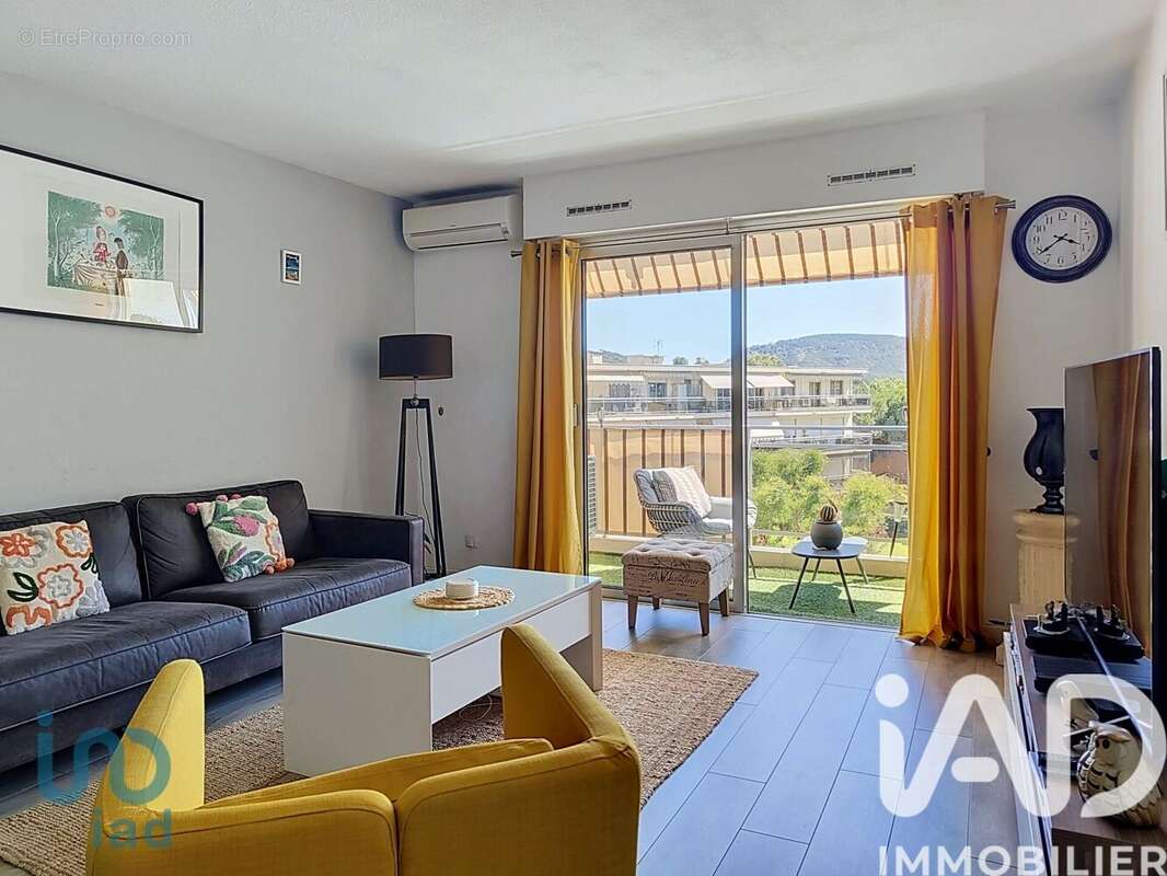 Photo 6 - Appartement à MANDELIEU-LA-NAPOULE