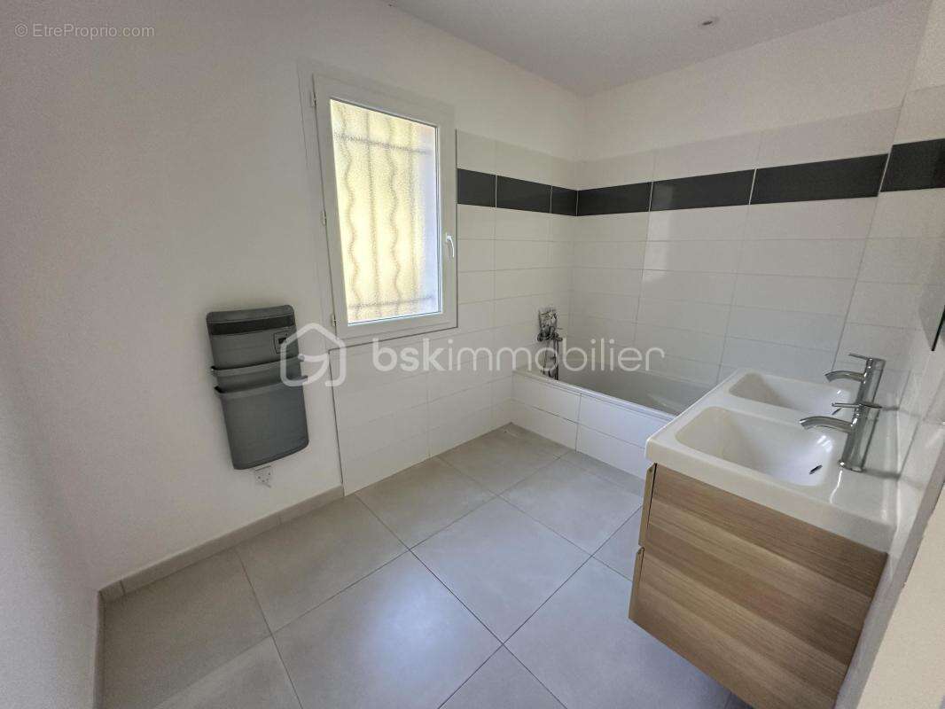 Maison à ARGELLIERS