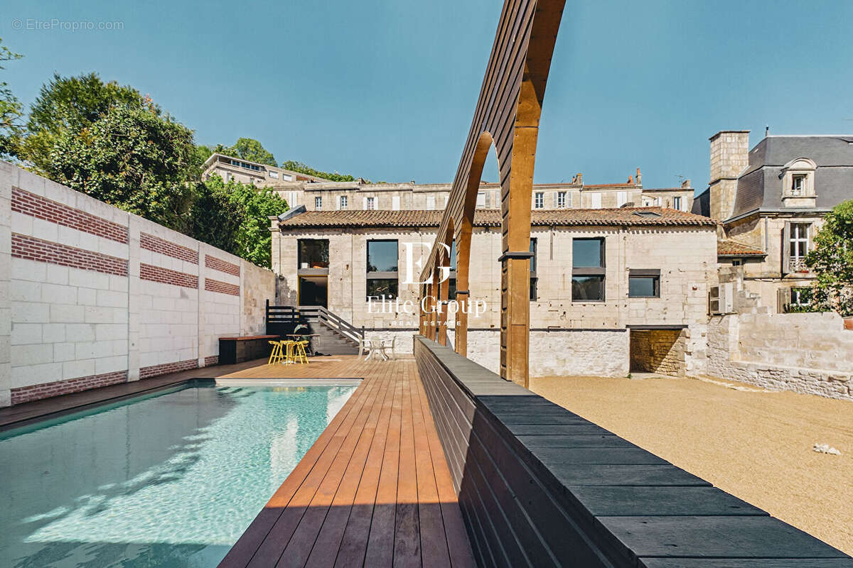 Un loft à l'architecture singulière, une âme hors du commun - bien unique et ultra rare - photo 14