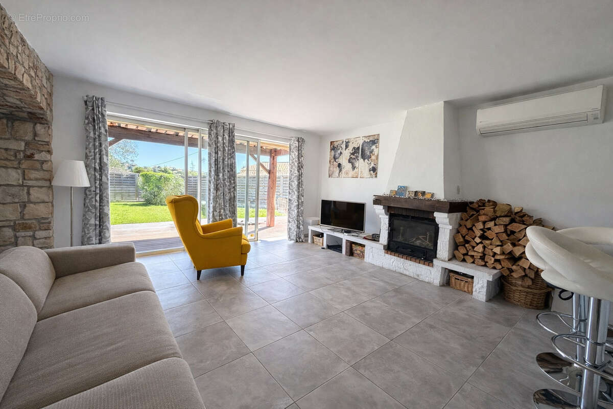 Maison à LA COLLE-SUR-LOUP