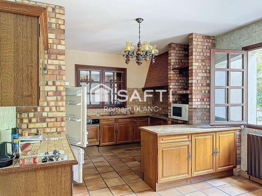 Photo 4 - Maison à LAPEYROUSE-FOSSAT