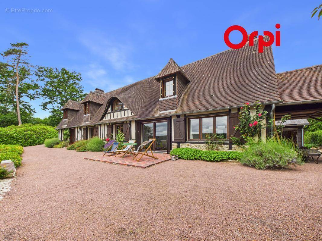 Maison à BERNAY