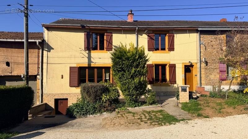 Maison à THONNE-LE-THIL