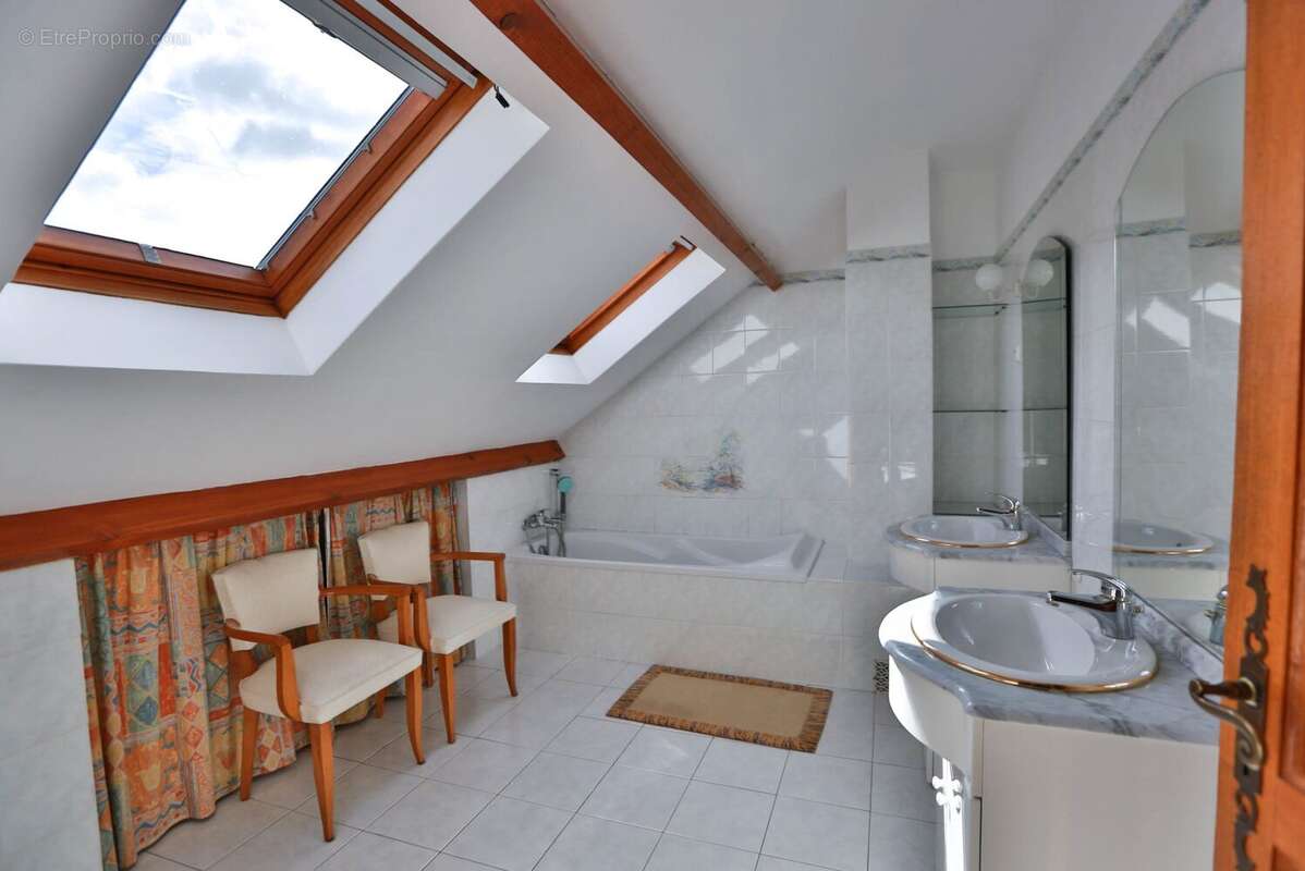 Maison à GOURNAY-SUR-MARNE