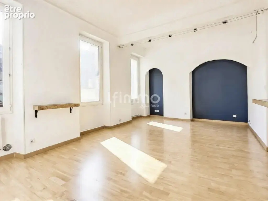 Marseille Longchamp 13001 / Appartement - photo 3