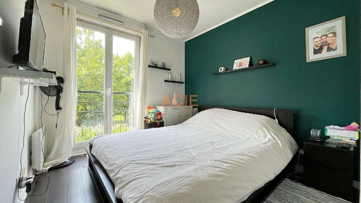 Appartement à LOUVRES