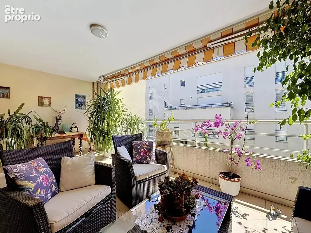 Appartement à SAINT-RAPHAEL