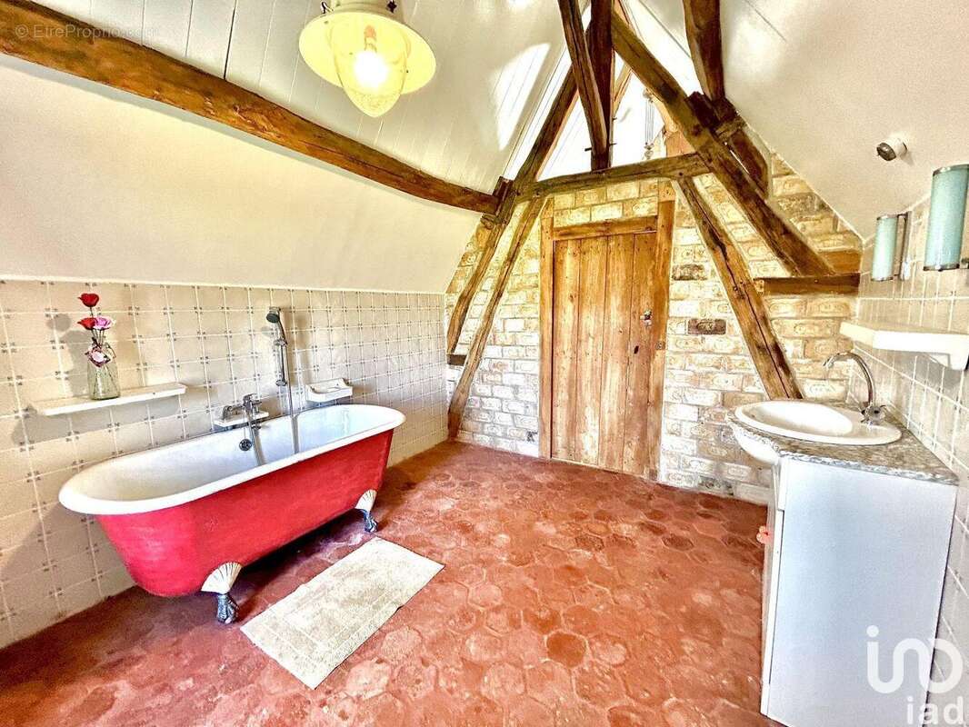 Photo 9 - Maison à SERGINES