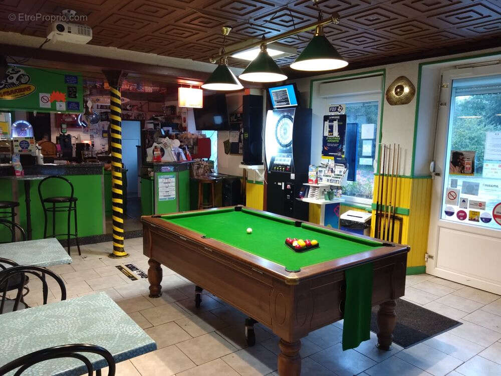 Commerce à SAULXURES-SUR-MOSELOTTE