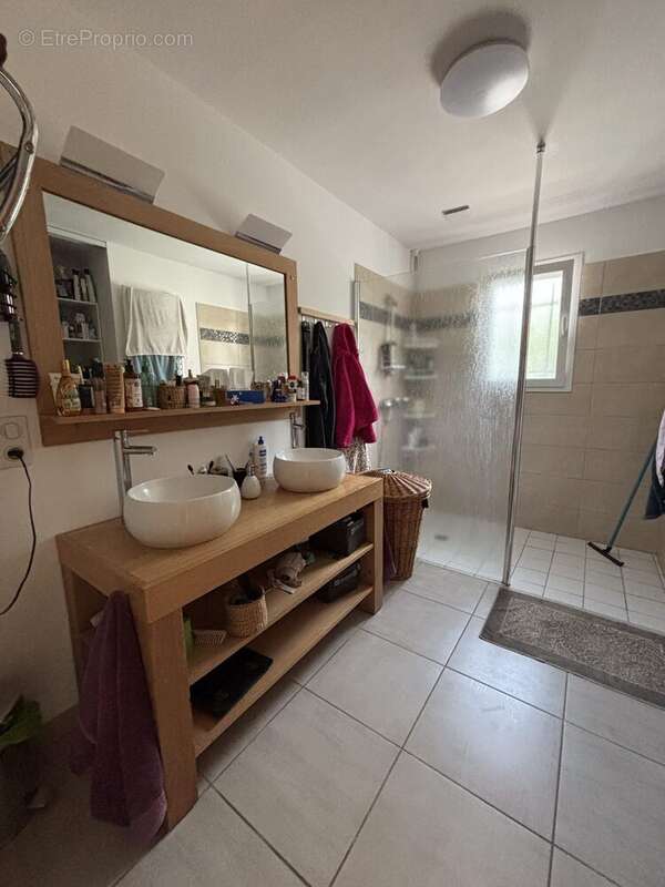 Maison 137 m² à Menglon  - photo 3