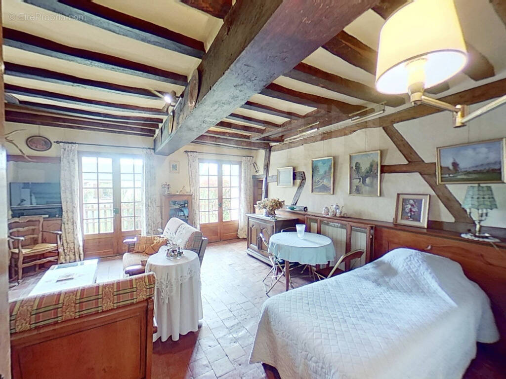 Maison à SAINT-FARGEAU