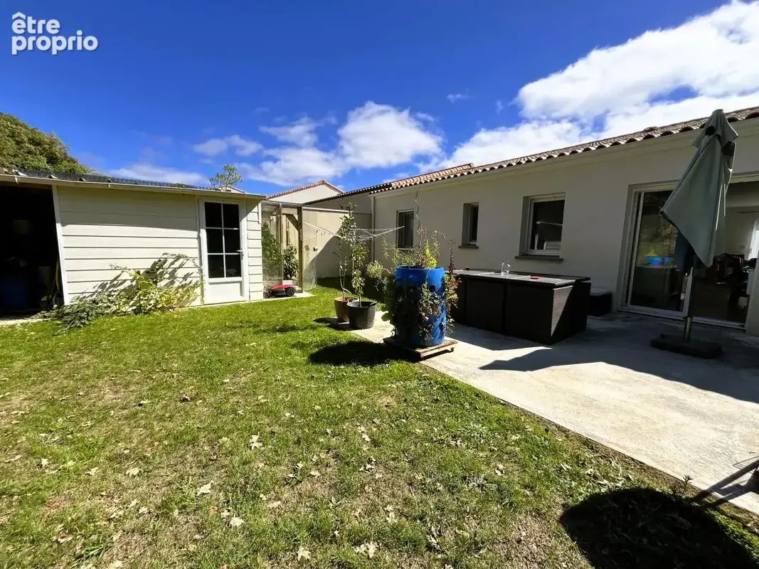 Maison 4 pièces 83 m² à vendre à Saint-Pere-En-Retz (44320) - photo 1