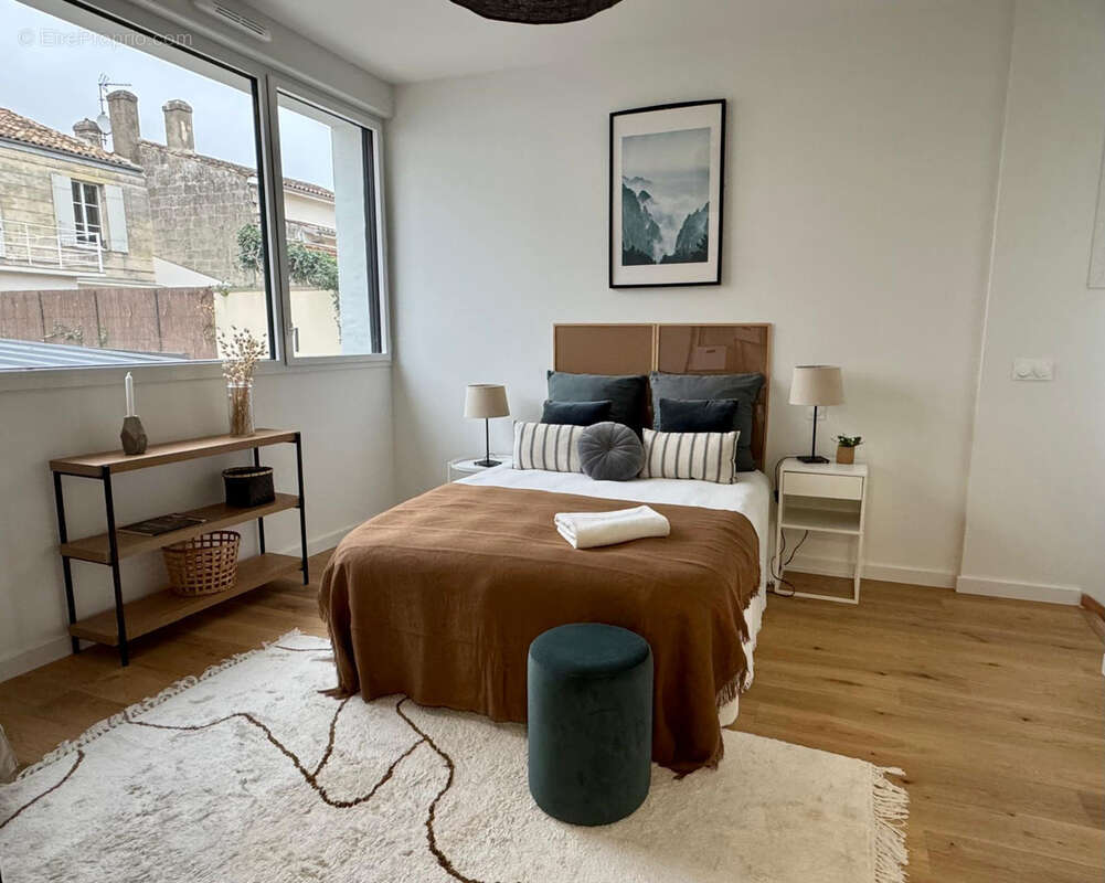 Appartement à BORDEAUX