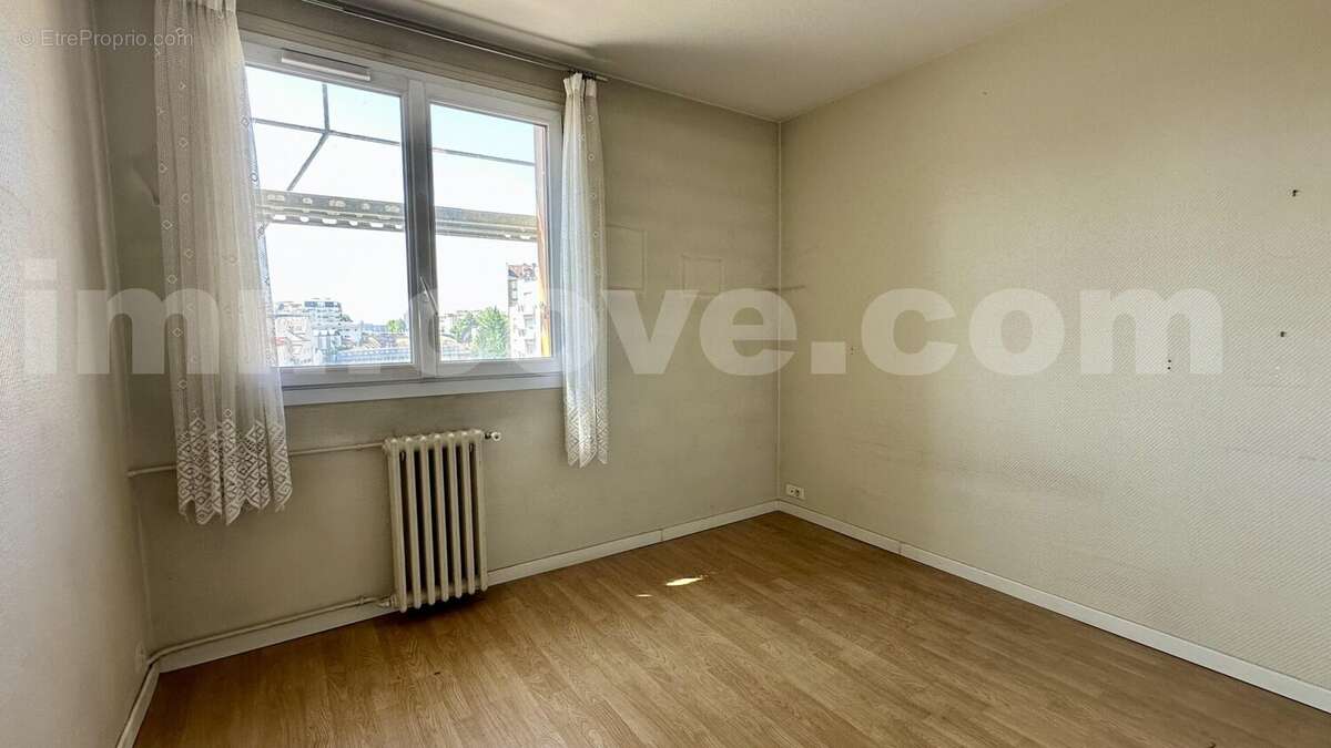 IMG_8619 - Appartement à CHARENTON-LE-PONT