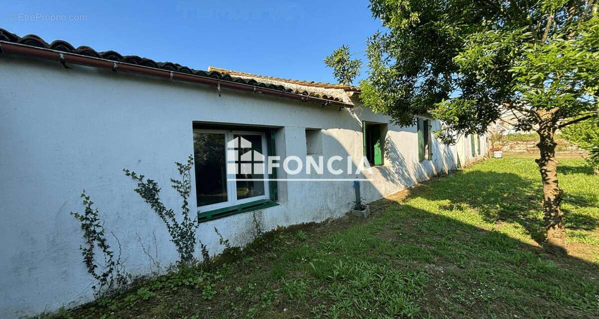 Maison à SAINT-AGNANT