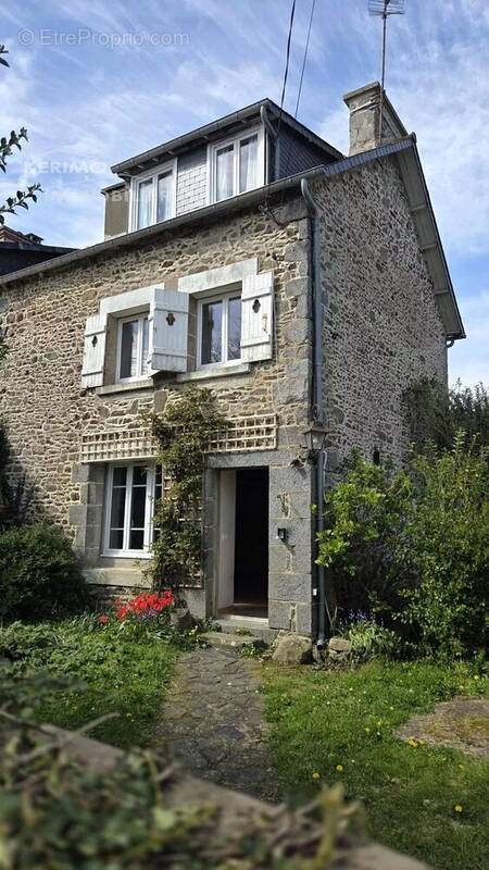 Maison à ETABLES-SUR-MER