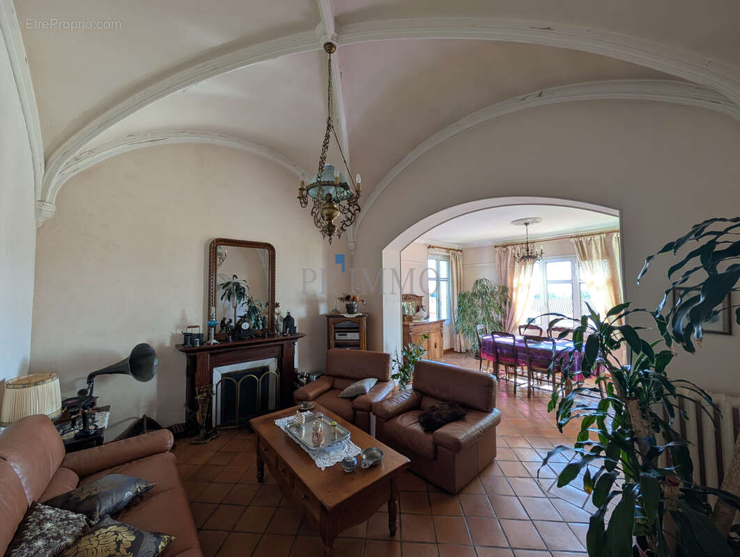 Maison à SAINT-RAPHAEL