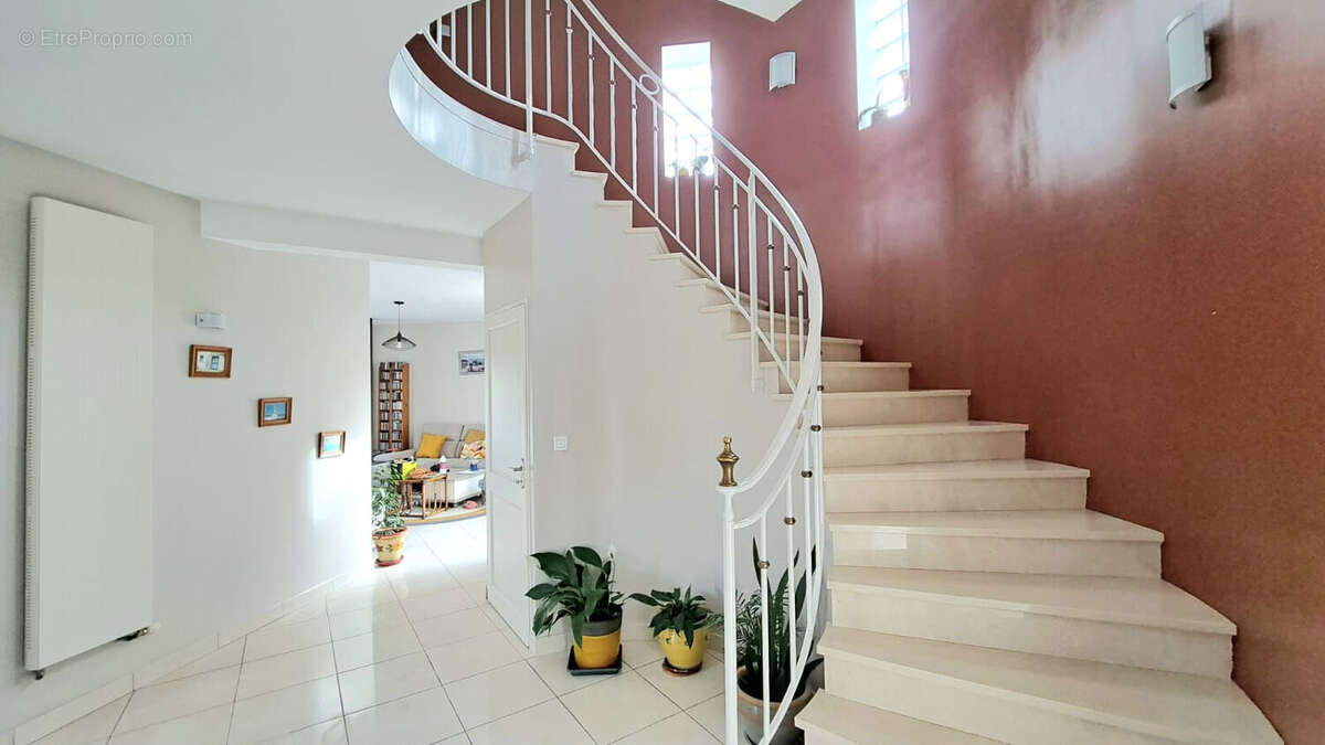 Maison à LUZARCHES