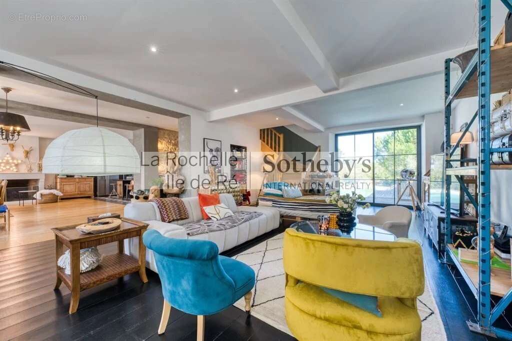 Maison à SAINTE-SOULLE