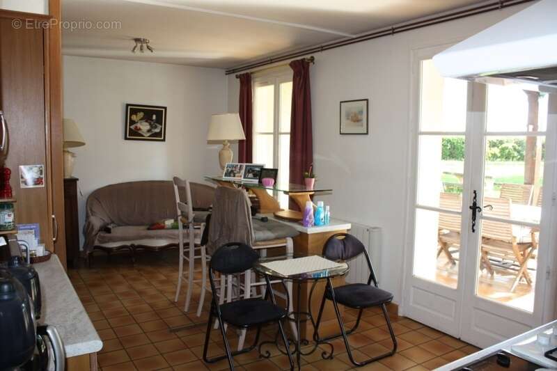 Maison à CUISERY
