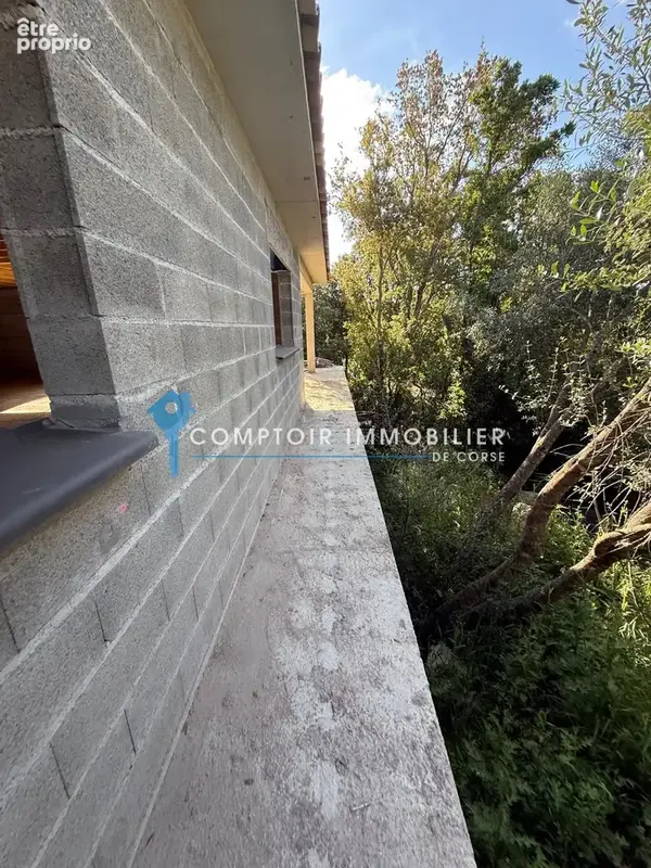 Exceptionnel à Porto Vecchiaccio, Terrain 3488 m2 avec permis accordés et purgés de tout recours - photo 23