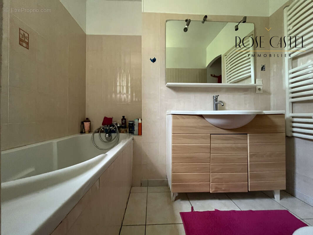 Maison à MAINVILLIERS