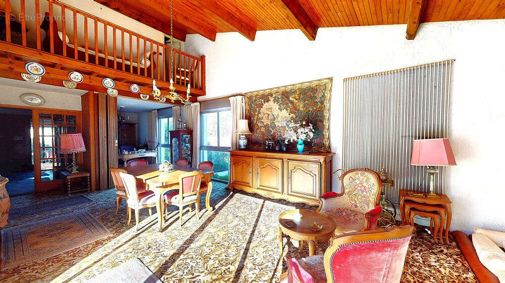 Maison à CASTANET-TOLOSAN