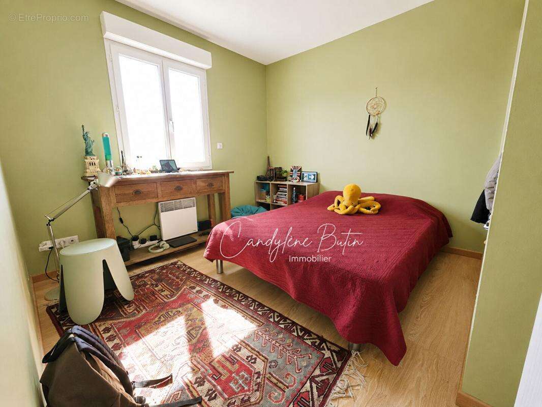 Villa T5 avec piscine, 4 chambres et garage - photo 8