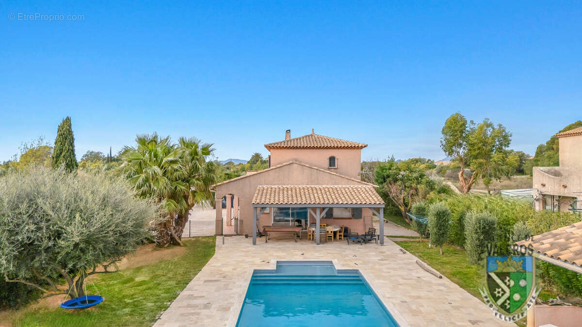 Maison à LA LONDE-LES-MAURES