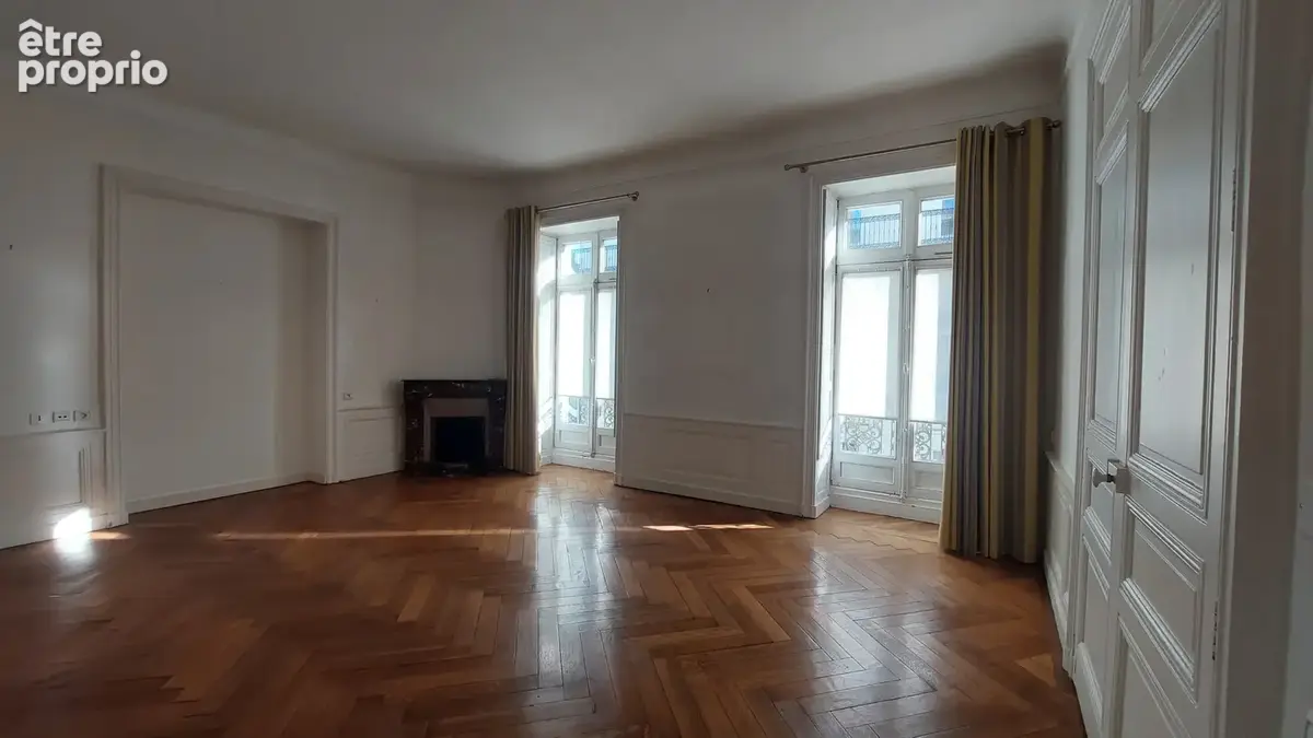 Appartement haussmannien  115m2  quartier graslin - photo 3