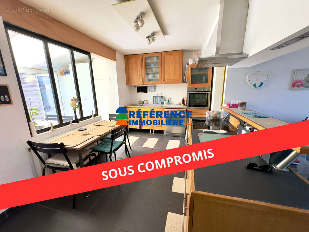 Maison à WAMBRECHIES