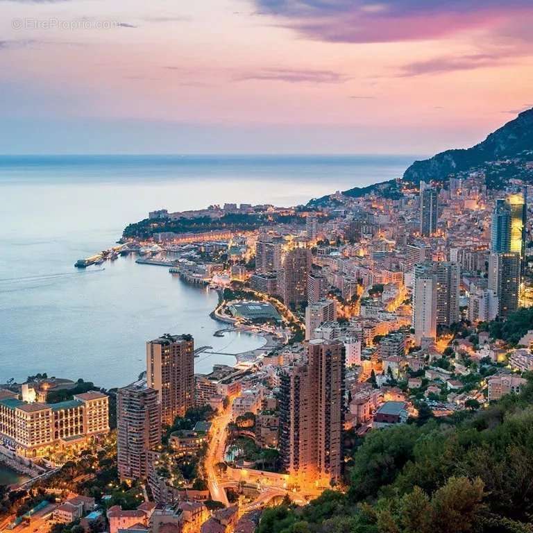 Appartement à BEAUSOLEIL