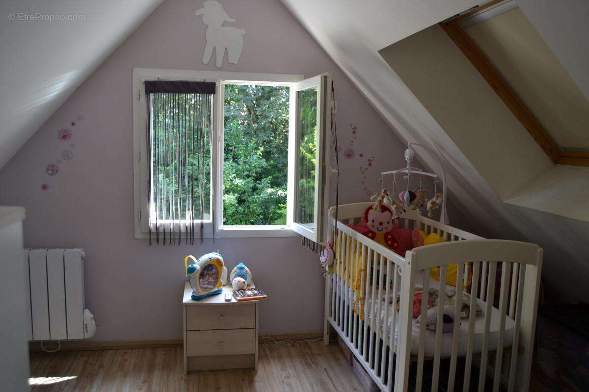 Maison 137 m² à Ossun  - photo 8