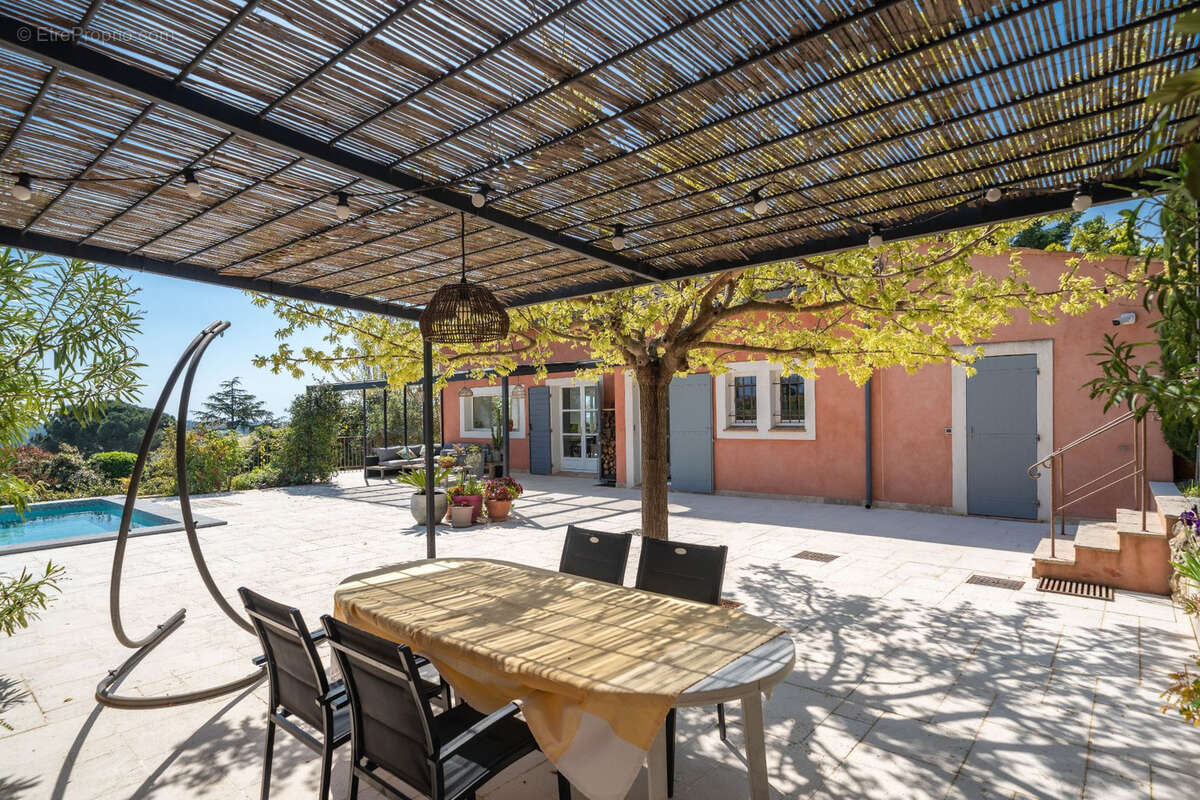 Maison à AURIBEAU-SUR-SIAGNE