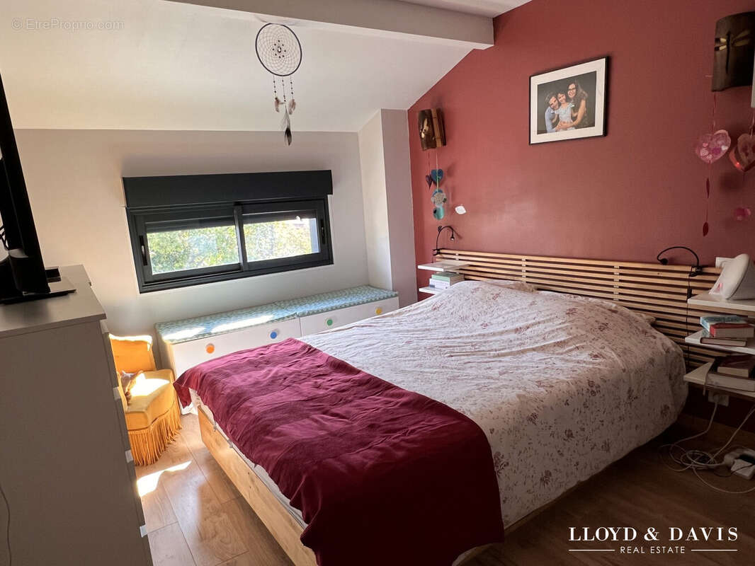 Chambre 1 - Maison à BORDEAUX