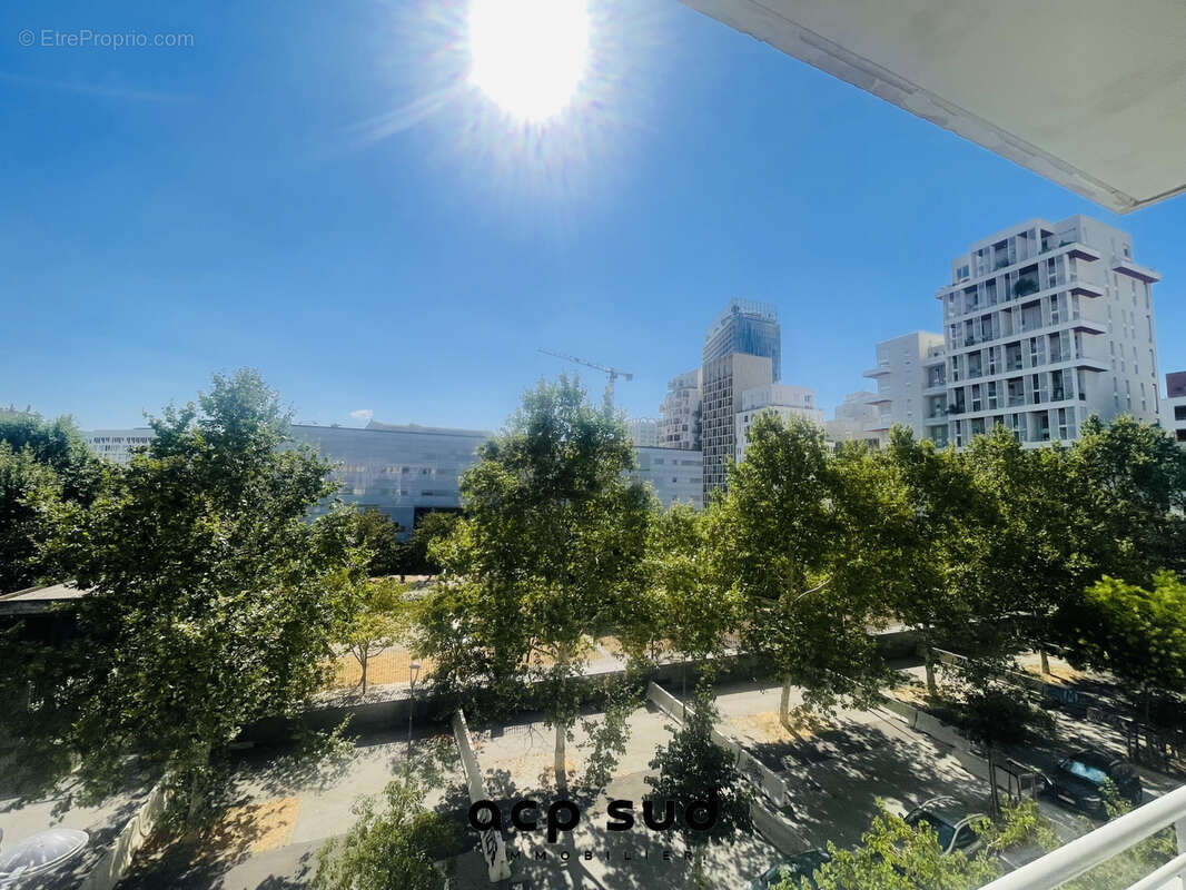 Appartement à MARSEILLE-2E