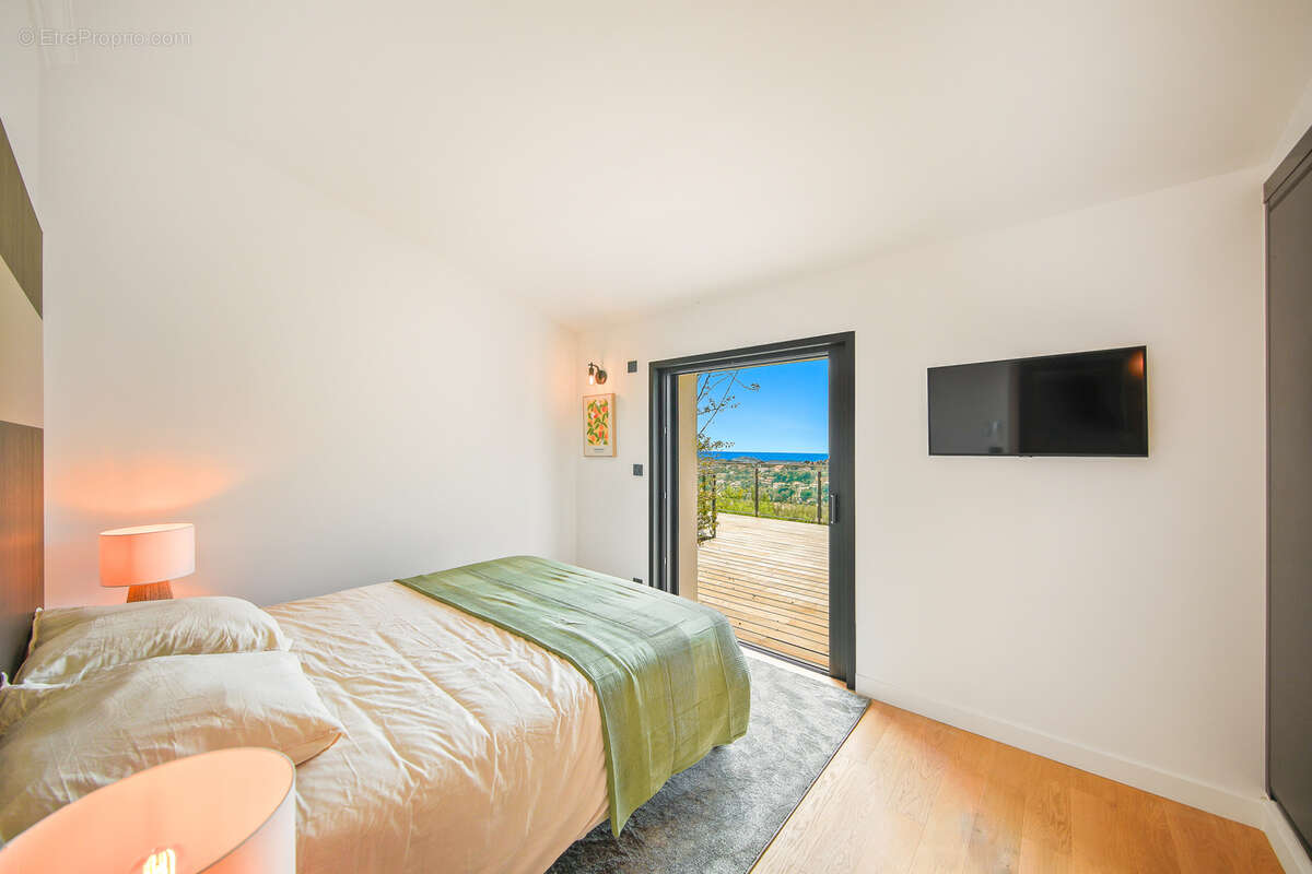 Maison à CAVALAIRE-SUR-MER